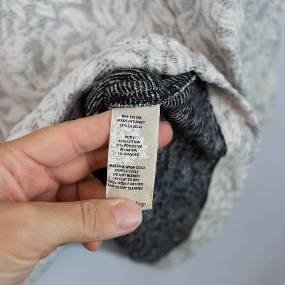 Soft Surroundings Jacquard Cream Gray Zip Up Hooded Sweater Jacket Medium - Picture 4 of 4